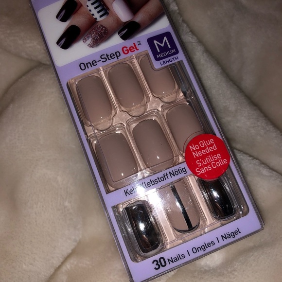 imPRESS Other - ⭐️ 3/$20⭐️ Hot Mama press-on GEL Manicure MEDIUM